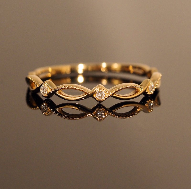 18K Gold Diamond Endless Knot Ring - General Rings - Precious Metals 