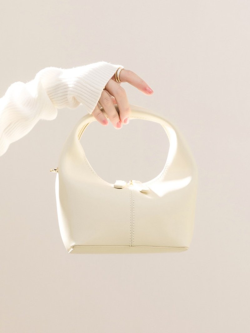 Soft Leather Women's Shoulder Bag Portable Lunch Box Handbag - Handbags & Totes - Genuine Leather White