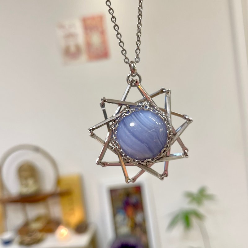 Star Necklace Blue Lace Agate 925 Silver Sphere Necklace Throat Chakra - สร้อยคอ - เครื่องประดับพลอย สีน้ำเงิน