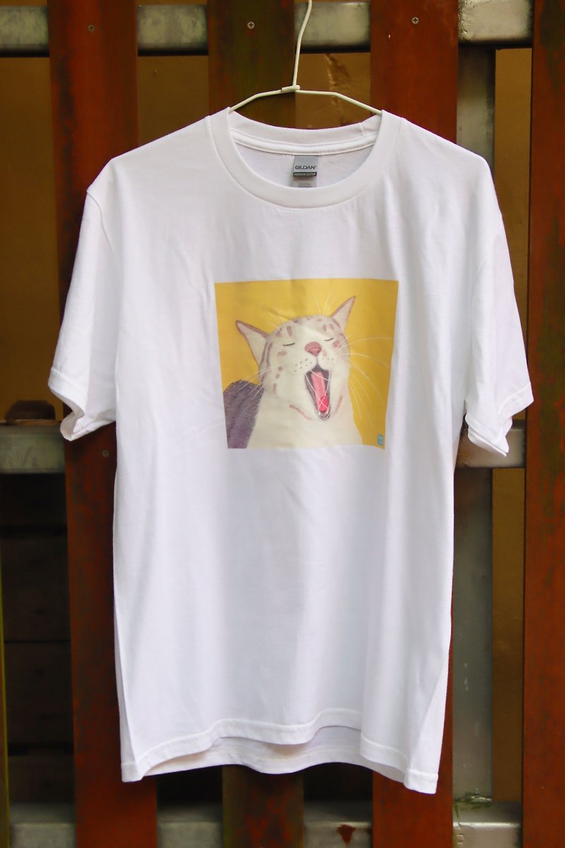 Ow cat white T-shirt unisex version - Women's T-Shirts - Cotton & Hemp White
