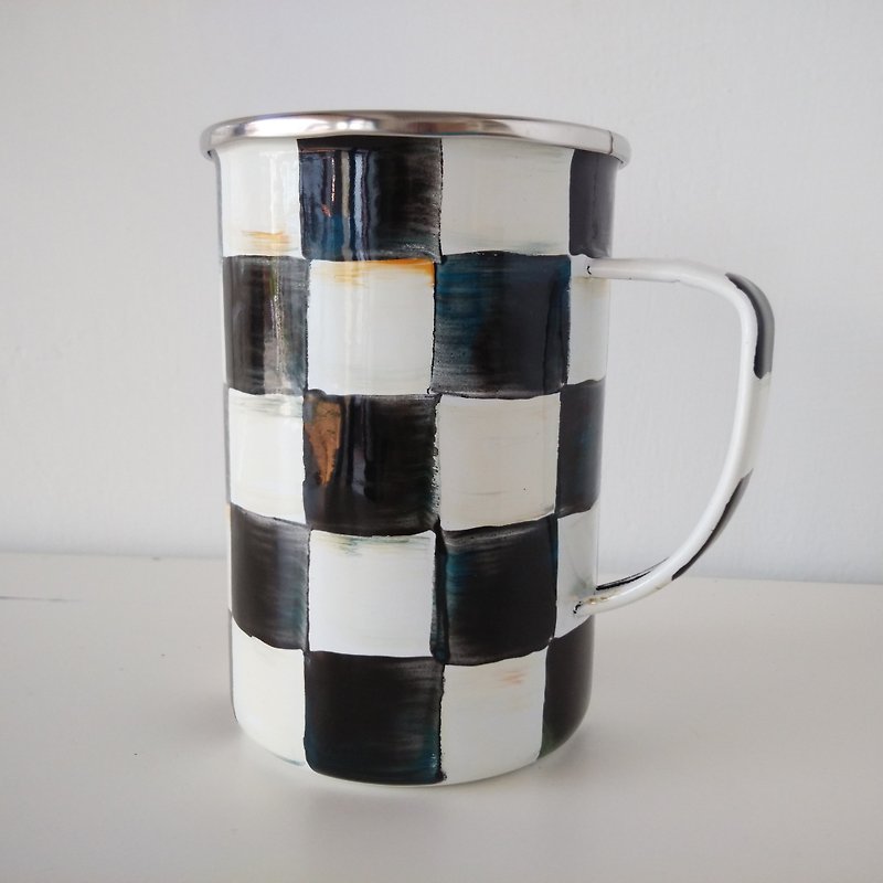 マグカップ| | 600ミリリットル黒と白の市松模様は、エナメルカップを塗装します| - マグカップ - 琺瑯 多色