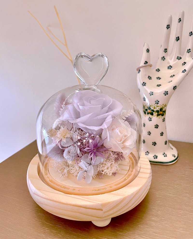Preserved flower glass bell jar/trough lamp/small-office/home decoration, holiday gift - ช่อดอกไม้แห้ง - พืช/ดอกไม้ สีม่วง