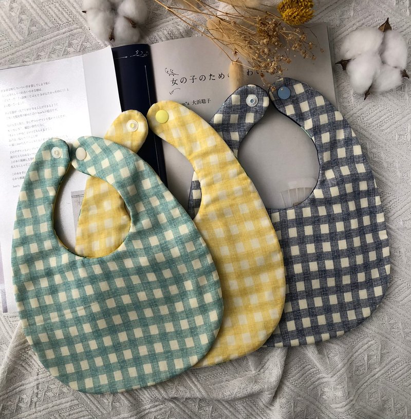 [Japanese style plaid cotton soft bib] Handmade eight-layer gauze bib pocket, mouth towel, Japanese pure cotton - ผ้ากันเปื้อน - ผ้าฝ้าย/ผ้าลินิน 