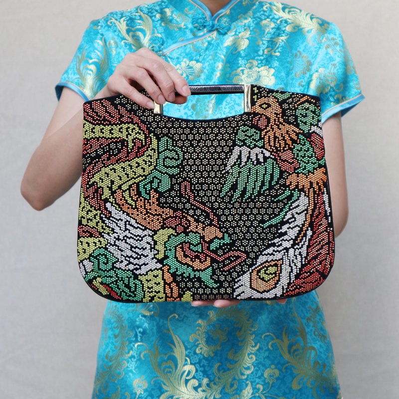 Pumpkin Vintage. Antique Chinese style dragon and phoenix handmade embroidered beads clutch - กระเป๋าถือ - วัสดุอื่นๆ 