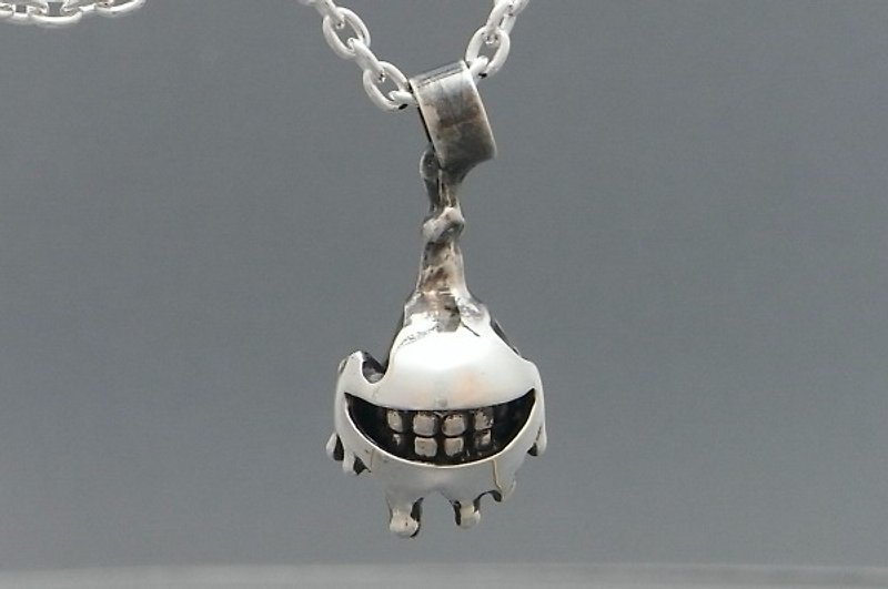 invisible smile pendant (s_m-P.50) ( 万圣节前夕 怪兽 怪物 隱形人 微笑 銀 垂饰 颈链 项链 ) - 項鍊 - 純銀 銀色
