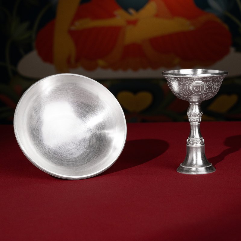 Sterling Silver 990 PROTECTORS OFFERING CUP - Items for Display - Precious Metals Multicolor