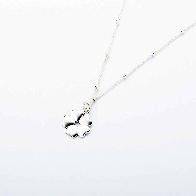 Love Clover s925 sterling silver necklace Valentine's Day gift - สร้อยคอ - เงินแท้ สีเงิน