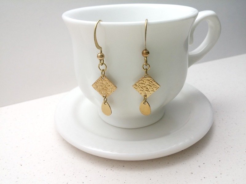 Bronze earring ear-hook, the embossed small waterplane block (one pair) - Earrings & Clip-ons - Other Metals Gold