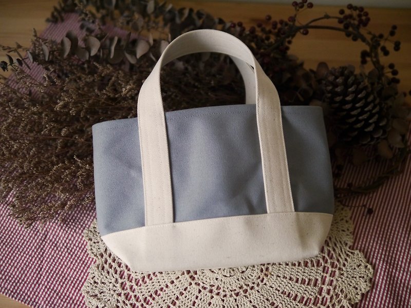 Classic Tote Bag Ssize gray x kinari -Gray x Native White- - กระเป๋าถือ - ผ้าฝ้าย/ผ้าลินิน สีเทา