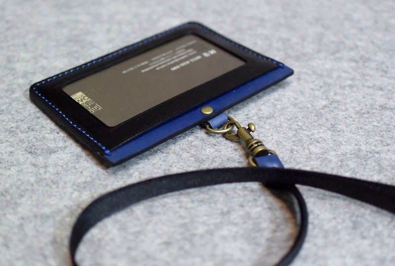 YOURS Double Pocket Leather Horizontal Document Holder Personality Black Leather + Blue - ที่ใส่บัตรคล้องคอ - หนังแท้ 