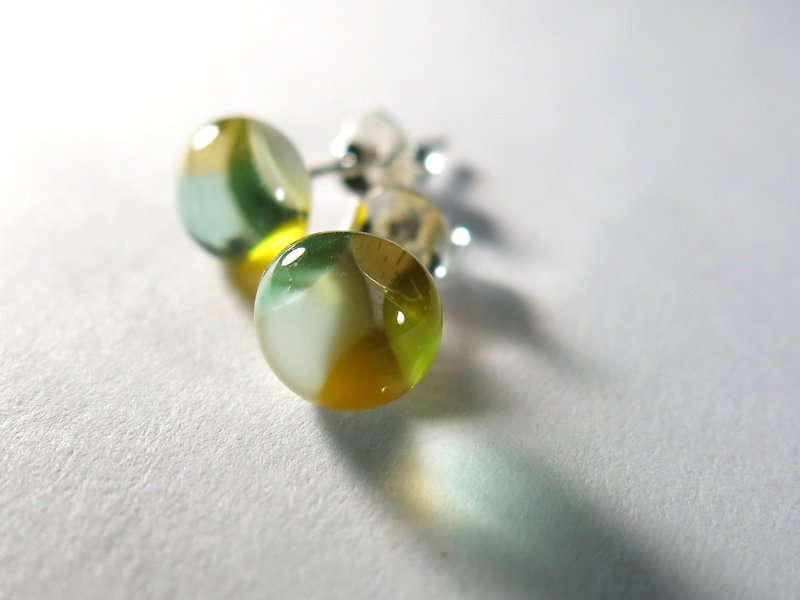 融合玻璃 / 黃(耳針、耳夾) - 耳環/耳夾 - 玻璃 黃色