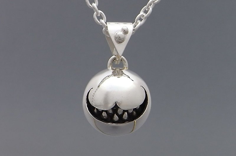 Cheshire Cat smile ball pendant L (s_m-P.46) 貓 猫 銀 戒指 指环 爱丽丝梦游仙境 sterling silver - Necklaces - Sterling Silver Silver