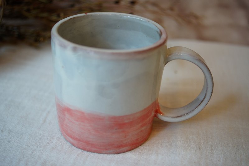 Handmade pink Higurashi coral mug 270ml coffee cup tea cup ceramic cup - แก้วมัค/แก้วกาแฟ - ดินเผา สีแดง