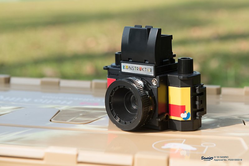 【限定聯名】Lomography DIY 相機 - 菲林/即影即有相機 - 塑膠 多色