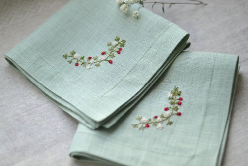 Purple hand embroidered linen napkins, floral cloth napkins, dinner napkins  45cm - Shop HareinHands Place Mats & Dining Décor - Pinkoi