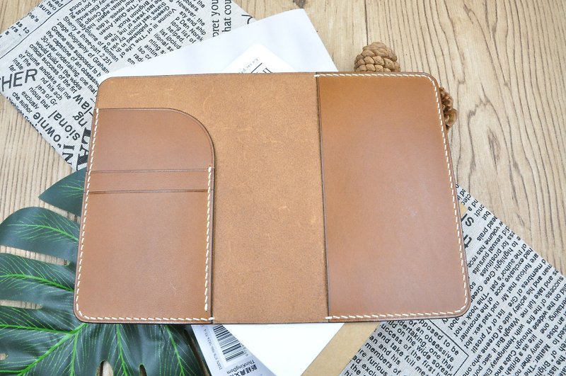 Simple passport holder∣ Italian Buttero top vegetable tanned leather∣ Hand-sewn - Other - Genuine Leather 