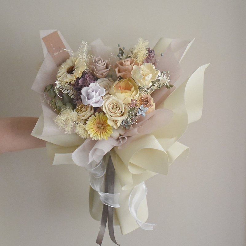 /Bouquet/Soft and romantic Korean flower bouquet (please contact the official before placing an order) - Dried Flowers & Bouquets - Plants & Flowers Multicolor