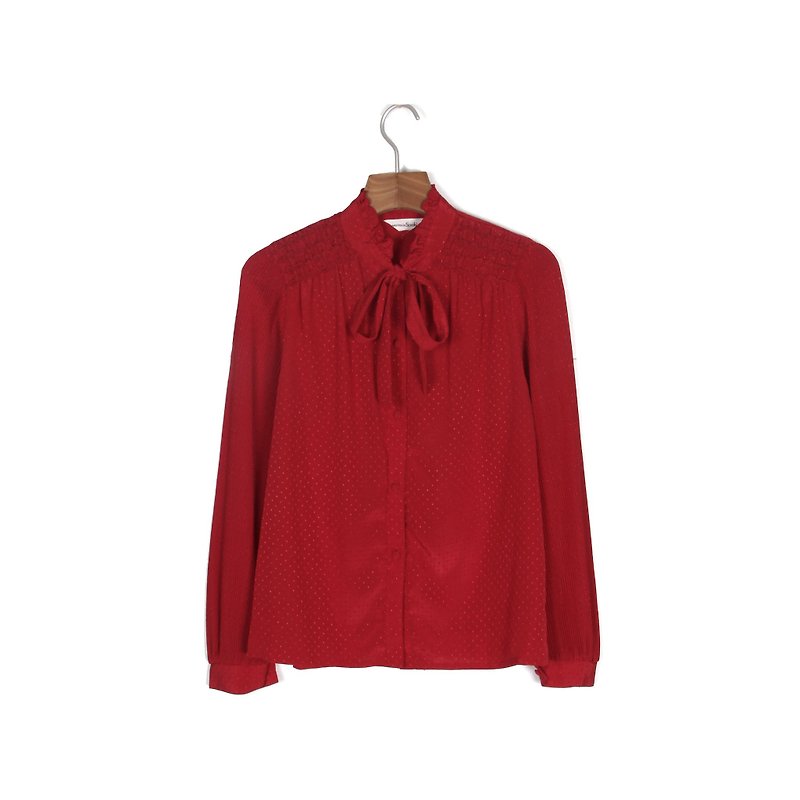 Egg plant vintage] Showa red lips solid color vintage shirt - เสื้อเชิ้ตผู้หญิง - เส้นใยสังเคราะห์ สีแดง