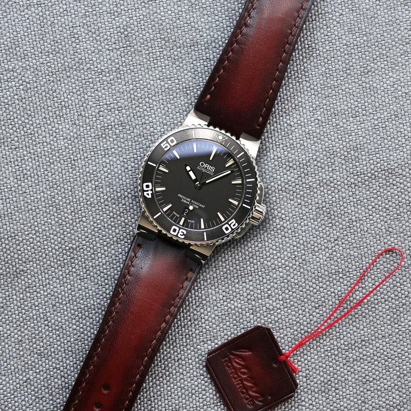 Oris Aquis腕錶的表帶。 - 錶帶 - 真皮 咖啡色