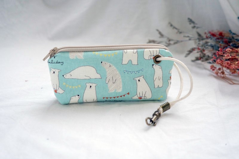 Zipper Key Case | Pink Blue Polar Bear - Keychains - Cotton & Hemp Multicolor