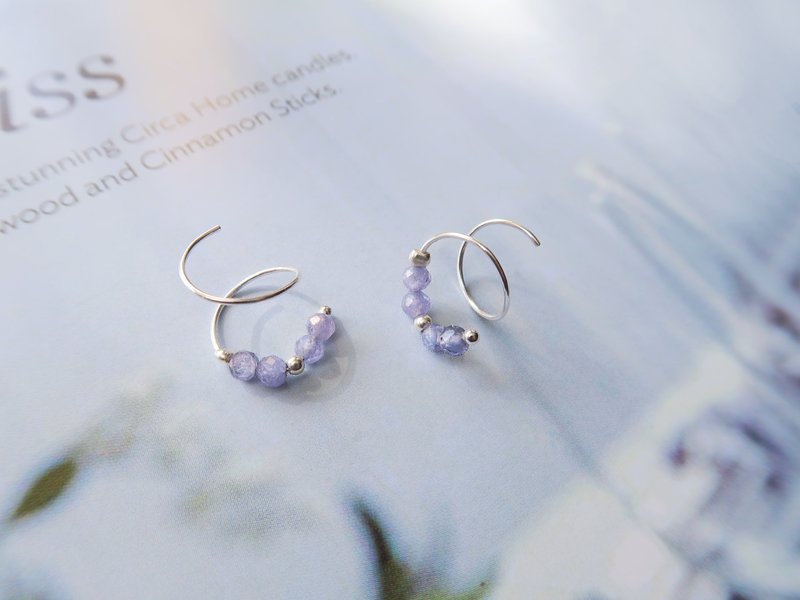 925 Silver Tanzanite Round Bead Earrings - ต่างหู - เงินแท้ สีน้ำเงิน