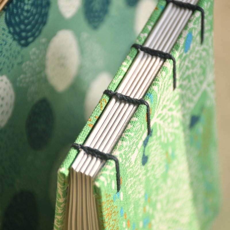 埃及科普特式縫法 | 客製化 手工書 - 書背 - 筆記本/手帳 - 紙 綠色