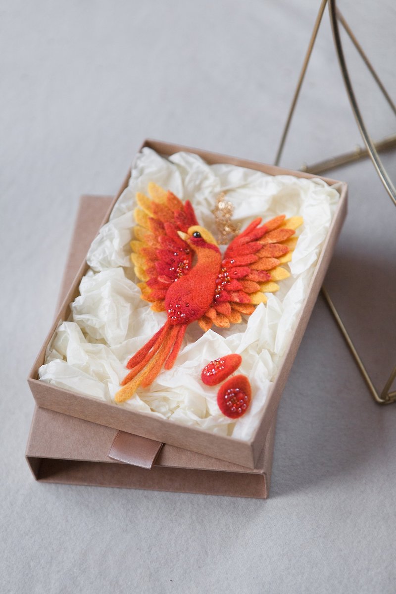 Pendant necklace phoenix, Felting necklace bird for women - สร้อยคอ - ลินิน สีแดง