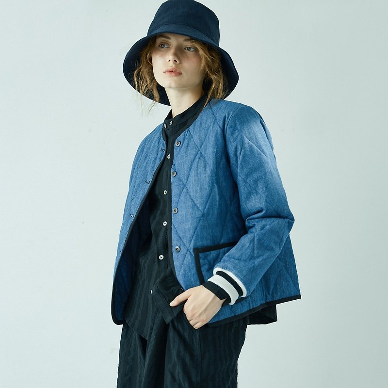 Denim quilted short coat - เสื้อแจ็คเก็ต - ผ้าฝ้าย/ผ้าลินิน สีน้ำเงิน