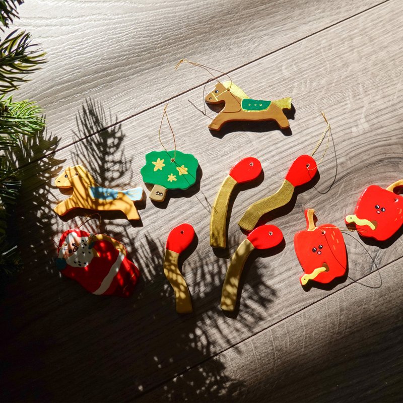 Yoshi Room Christmas Ornaments - พวงกุญแจ - วัสดุอื่นๆ หลากหลายสี