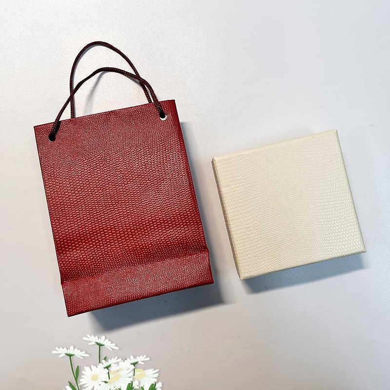 加購商品-方形禮物盒提袋 米白x紅 黑色絲絨襯 飾品送禮包裝 - 包裝材料 - 紙 紅色