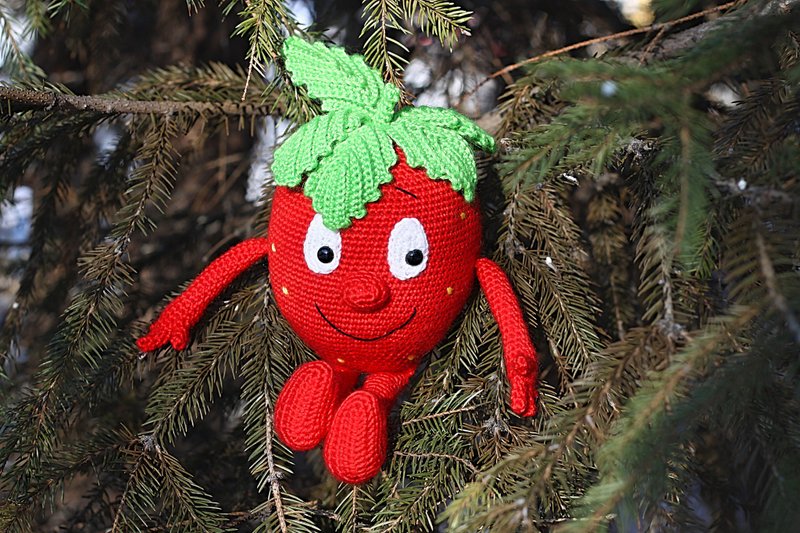 Crochet strawberry, Crochet strawberry Stuffed toy, strawberry toy - 嬰幼兒玩具/毛公仔 - 羊毛 紅色