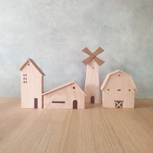 MixxEverything Wooden mini house for decoration Set B