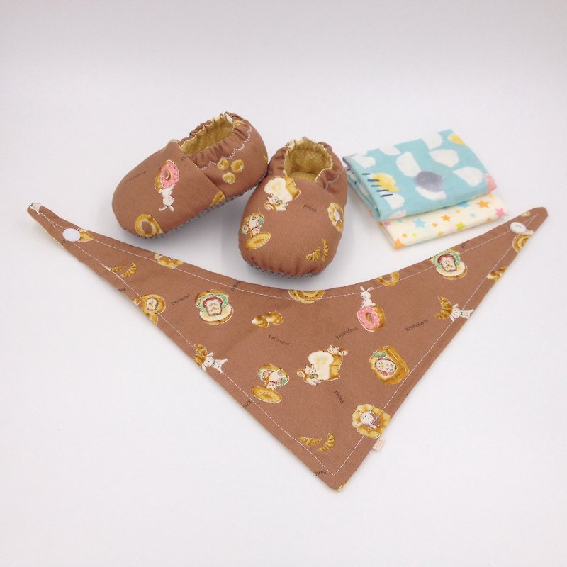 美味麵包-彌月寶寶禮盒(學步鞋/寶寶鞋/嬰兒鞋+2手帕+領巾) - 彌月禮盒 - 棉．麻 咖啡色