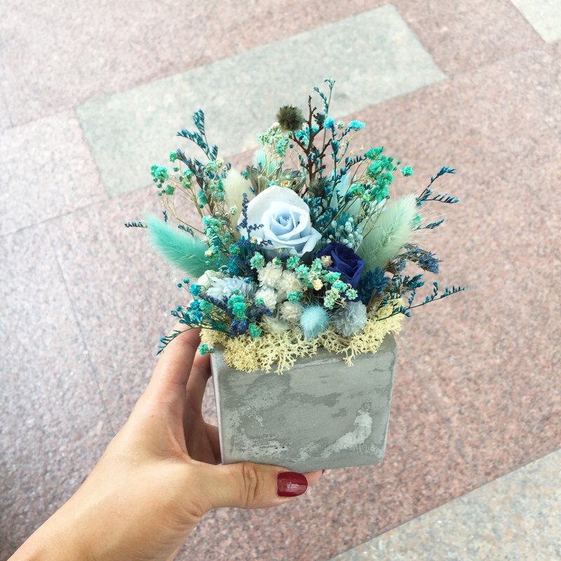 //Loft style// 蒂芬妮藍乾燥花束 / 店面擺飾 辦公小物 拍攝道具 - 乾燥花/永生花 - 植物．花 藍色