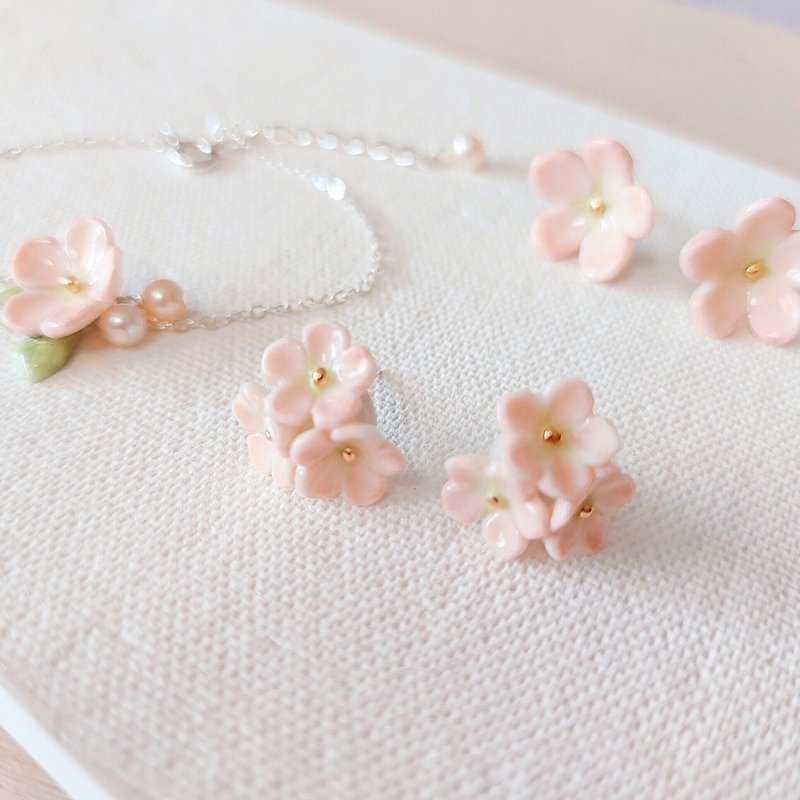 Siebold's Crabapple Flower Earrings • Bouquet //Silver 925 - Earrings & Clip-ons - Porcelain Pink