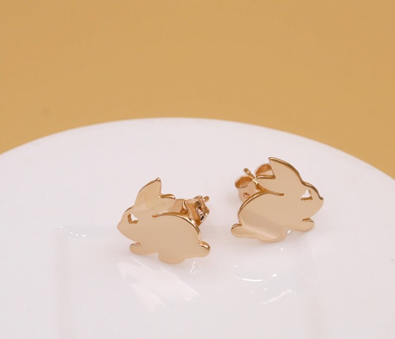 Handmade little Bunny Earring - Pink gold plated - 耳環/耳夾/耳骨夾 - 其他金屬 粉紅色