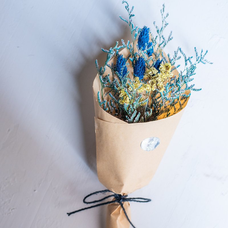 Hand-held dry bouquet / limited edition / Valentine's Day, birthday ceremony, wedding - Dried Flowers & Bouquets - Plants & Flowers Blue