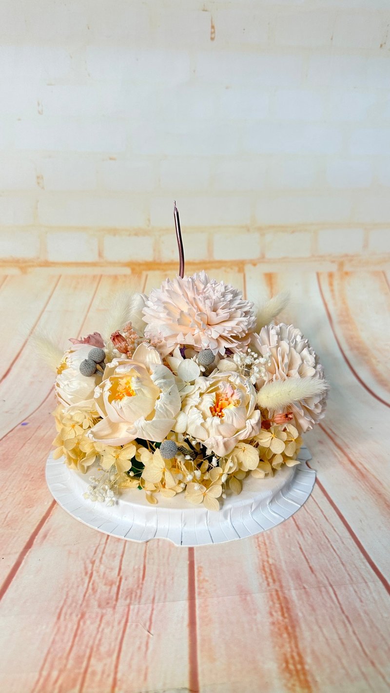 Preserved Flower Cake - Dried Flowers & Bouquets - Plants & Flowers Red