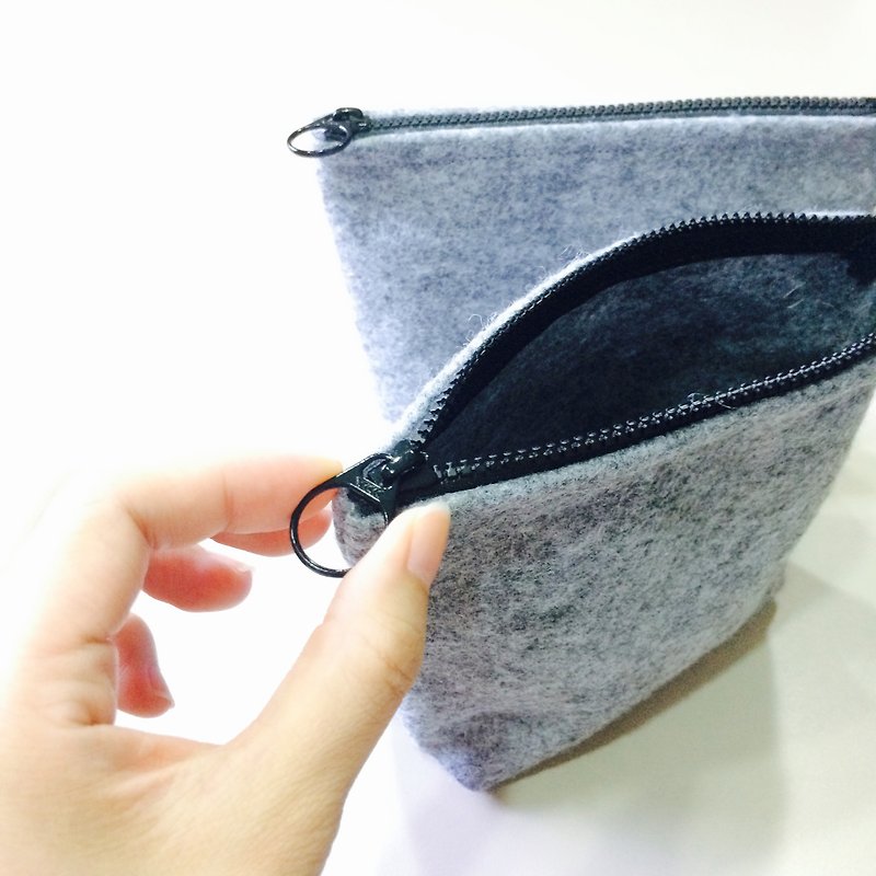 [Mother's temperature - between white gray] gray between white rotund zipper cosmetic level manpower for care goods Cosmetic Pouch fat round zipper [2017 feedback Items] - กระเป๋าเครื่องสำอาง - ขนแกะ สีเทา
