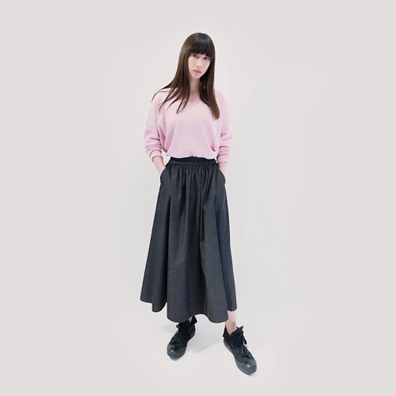 Okayama Denim Reliable Black Gathered Long Skirt Black VIOLA - กระโปรง - ผ้าฝ้าย/ผ้าลินิน สีดำ
