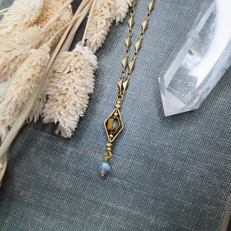 VIIART. sprite - light. Labradorite Aquamarine Bronze Necklace | Vintage Geometric Star Long Necklace - สร้อยคอยาว - ทองแดงทองเหลือง สีน้ำเงิน