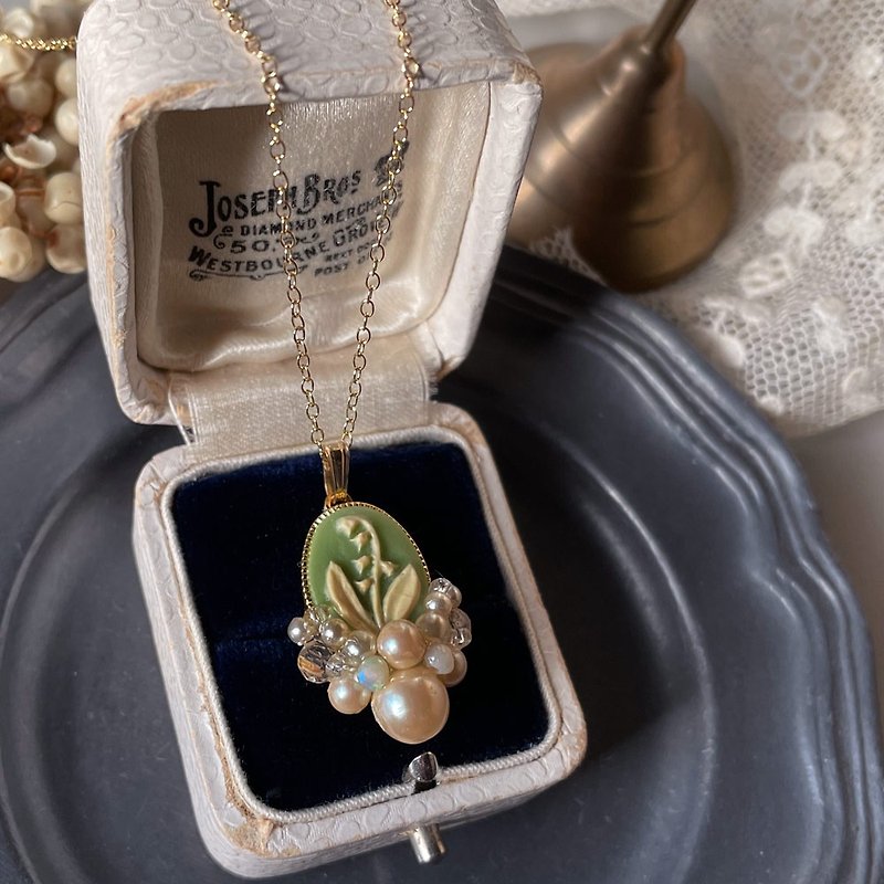 14kgf Lily of the valley cameo and precious opal pearl collage necklace - Necklaces - Gemstone Green