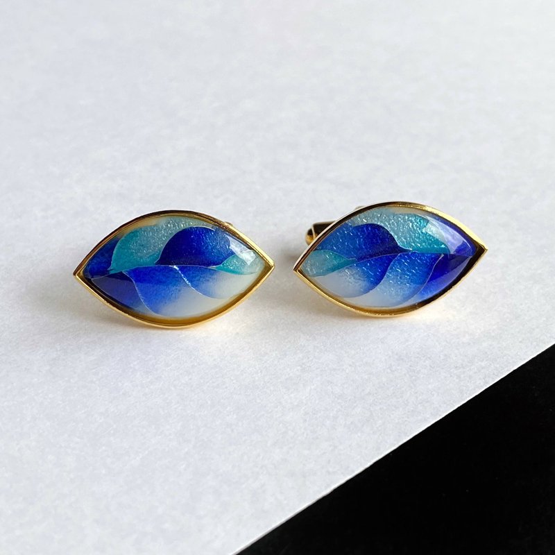 Leaf [Sapphire Sapphire] Cloisonne Cufflinks Cufflinks Pure Silver Wired Cloisonne - กระดุมข้อมือ - วัสดุอื่นๆ สีน้ำเงิน