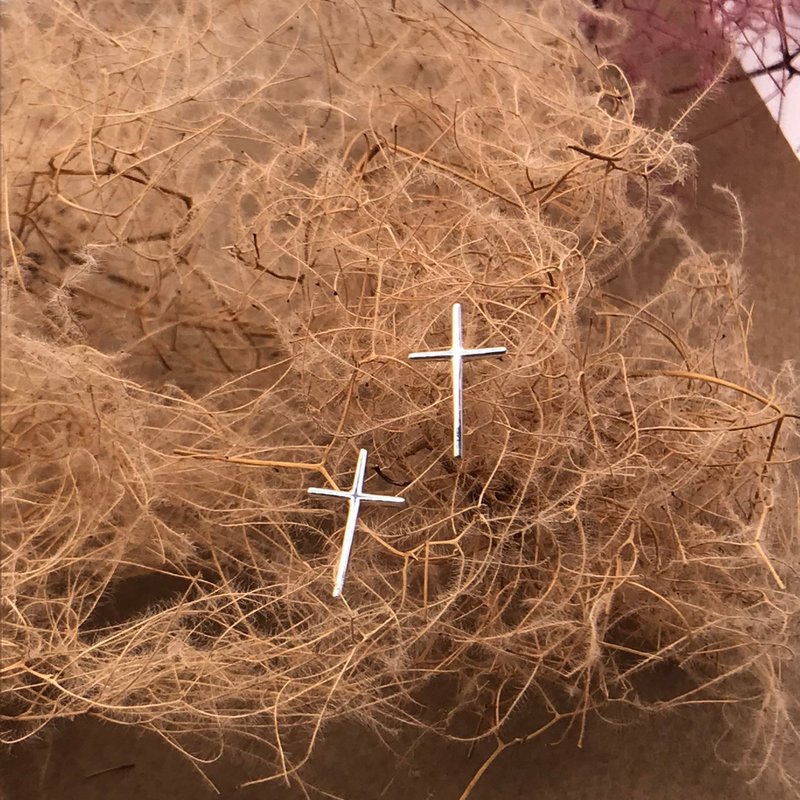 十字架耳環 - 耳環/耳夾/耳骨夾 - 純銀 