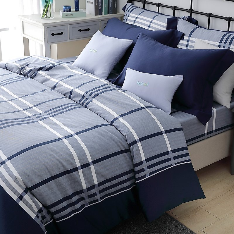 (加大)月色-蘇格蘭協奏曲-高質感60棉兩用被床包四件組6*6.2尺 - 床包/寢具 - 棉．麻 藍色