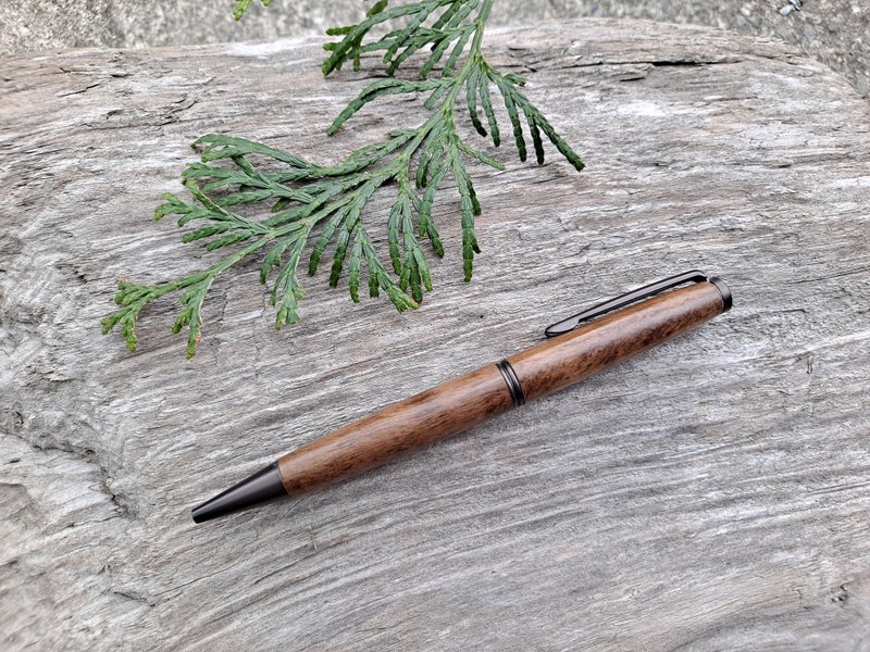 Walnut wood handmade pen oil-based ball pen rotary - Ballpoint & Gel Pens - Wood 