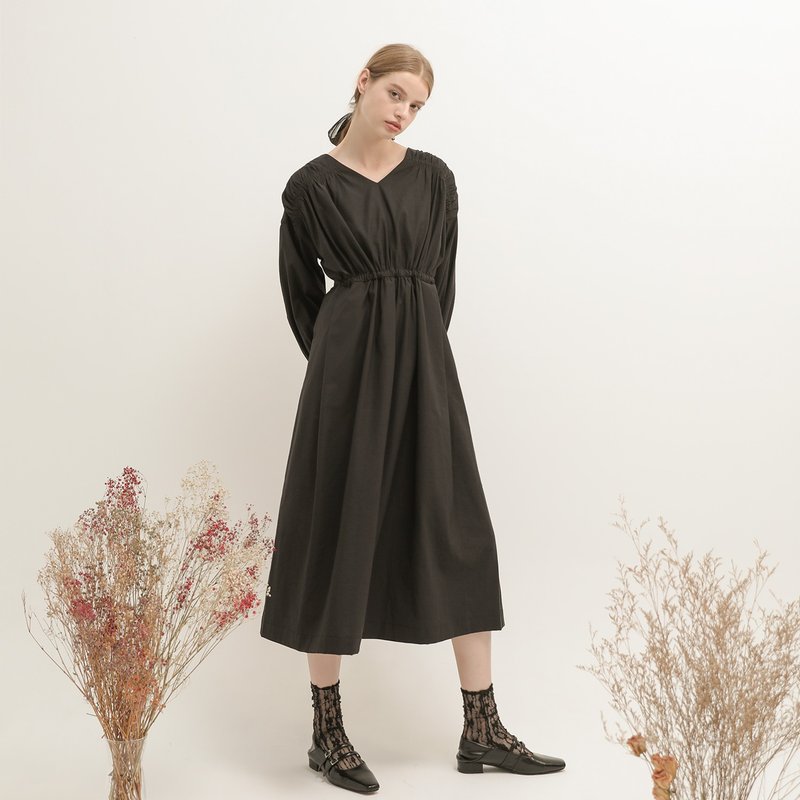 Lilac Pleated Dress_23AF101_Black - One Piece Dresses - Polyester Black