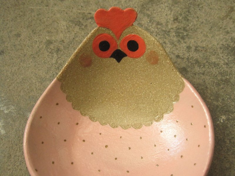 DoDo hand-made animal shape bowl-Doudou chicken shallow bowl (pink coffee point) - ถ้วยชาม - ดินเผา สึชมพู