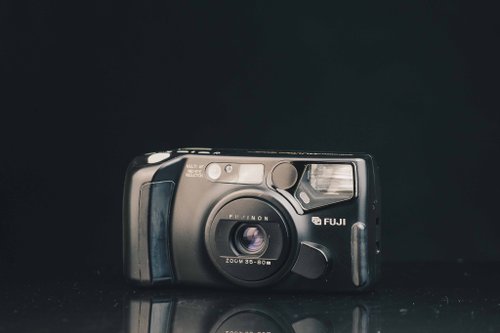 【美品】Fuji Zoom Cardia Multi 800 フィルムカメラ FUJI ZOOM CARDIA MULTi 800＃495＃135フィルムカメラ