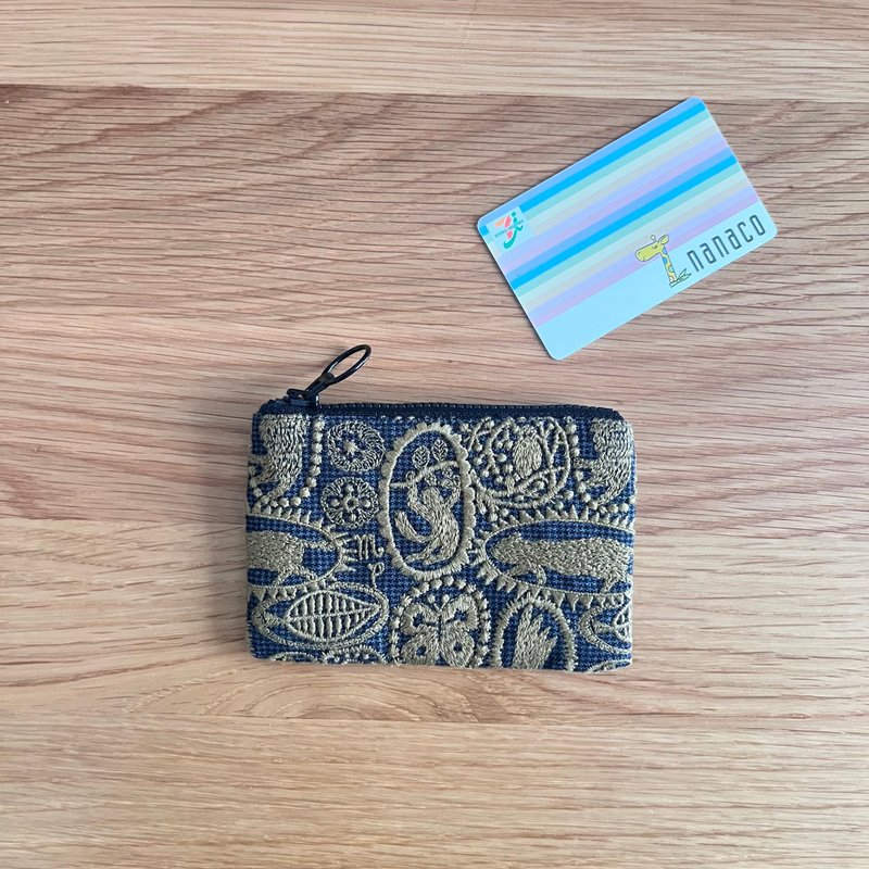 mina perhonen  jungle relief　ミニポーチ　零錢包　カード入れ - 零錢包/小錢包 - 棉．麻 咖啡色